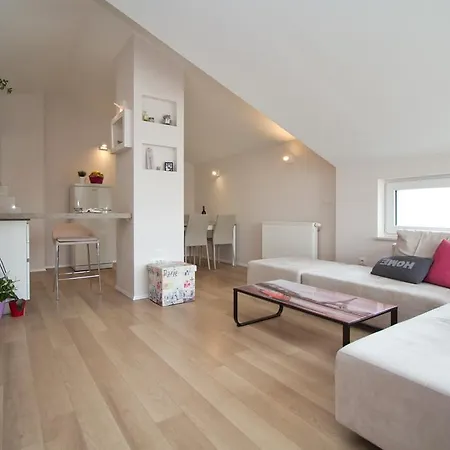 Appartement Adria *